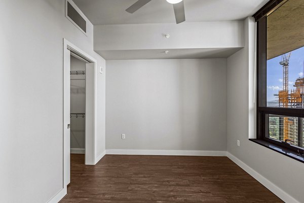 Modern bedroom with city views at Via 6 Apartments in downtown Seattle's vibrant community