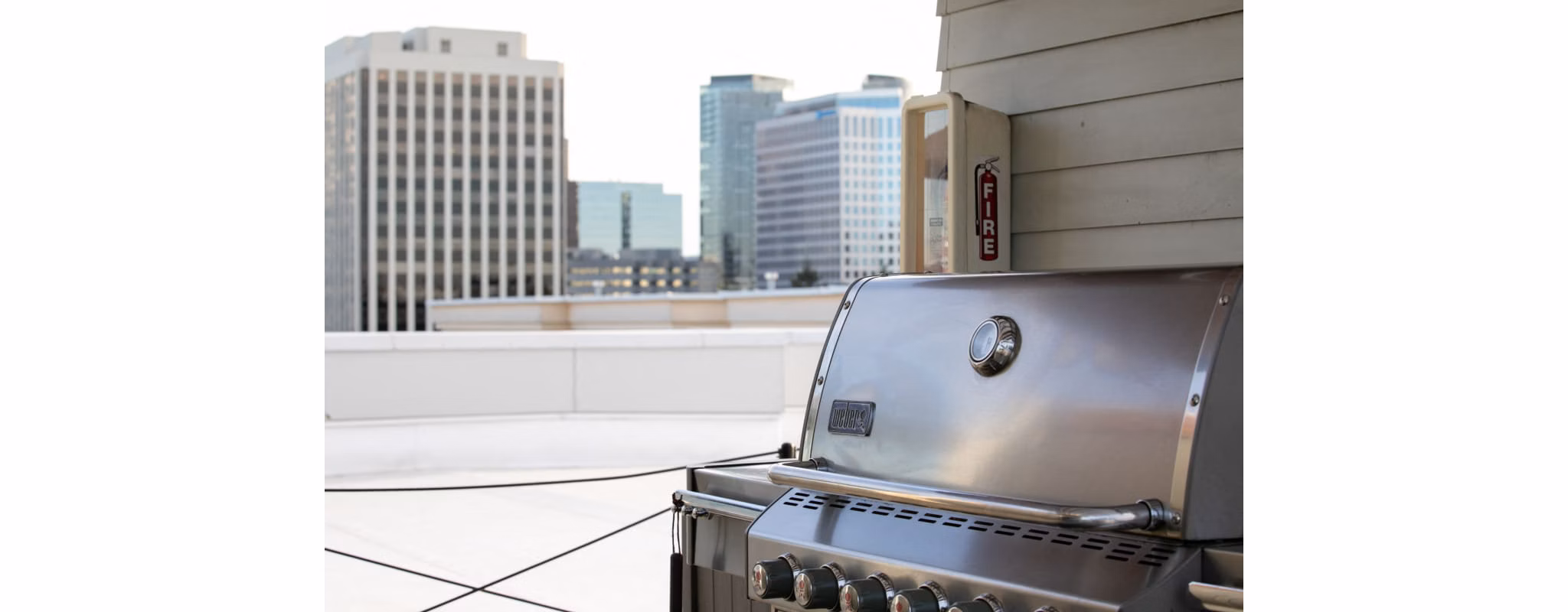 grill area at Park Metro Apartments