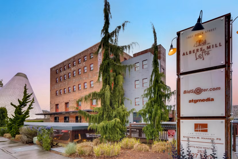 Albers Mill Lofts: Historic waterfront apartments in Portland