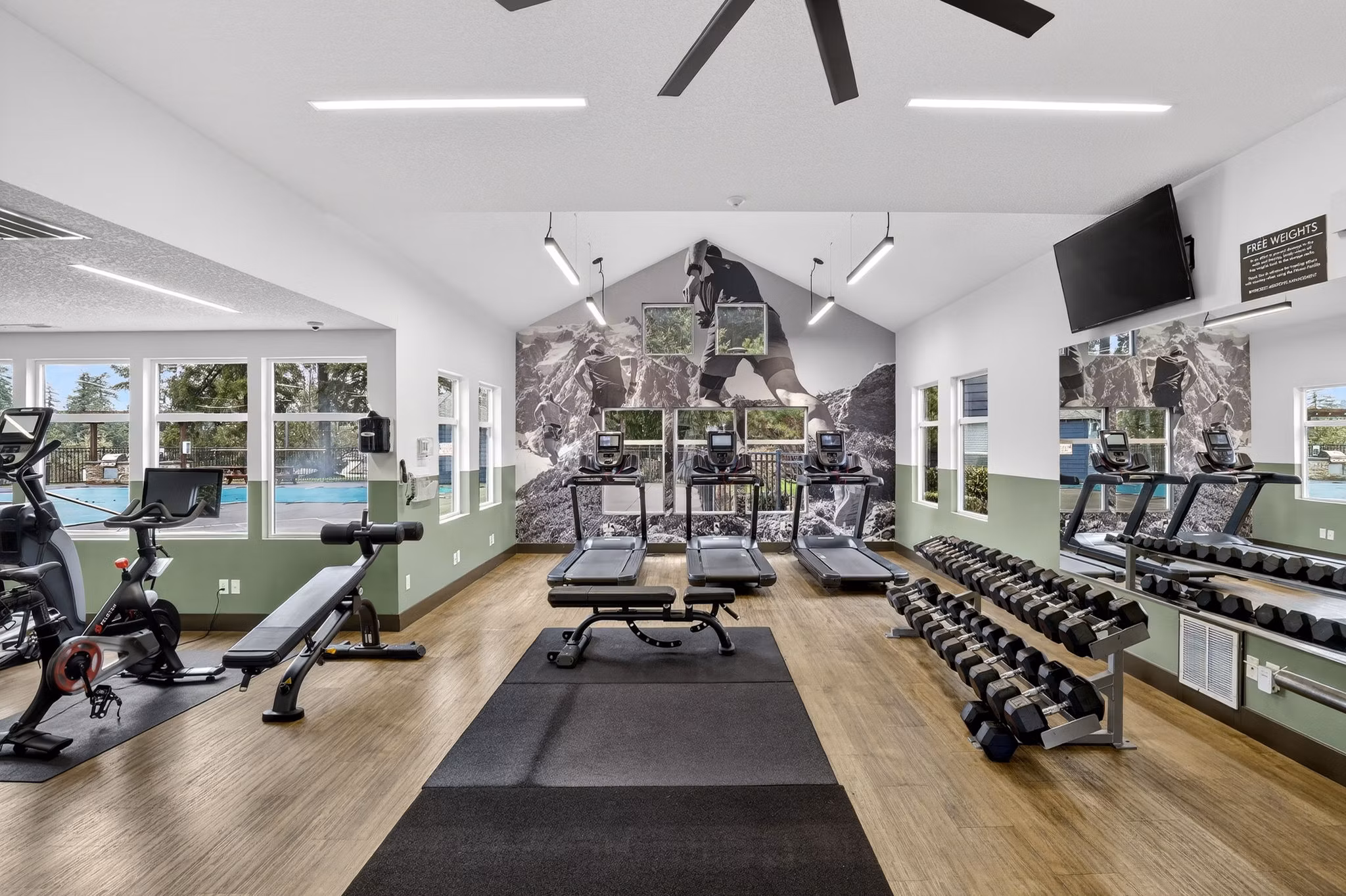 fitness center at Rivercrest Meadows Apartments