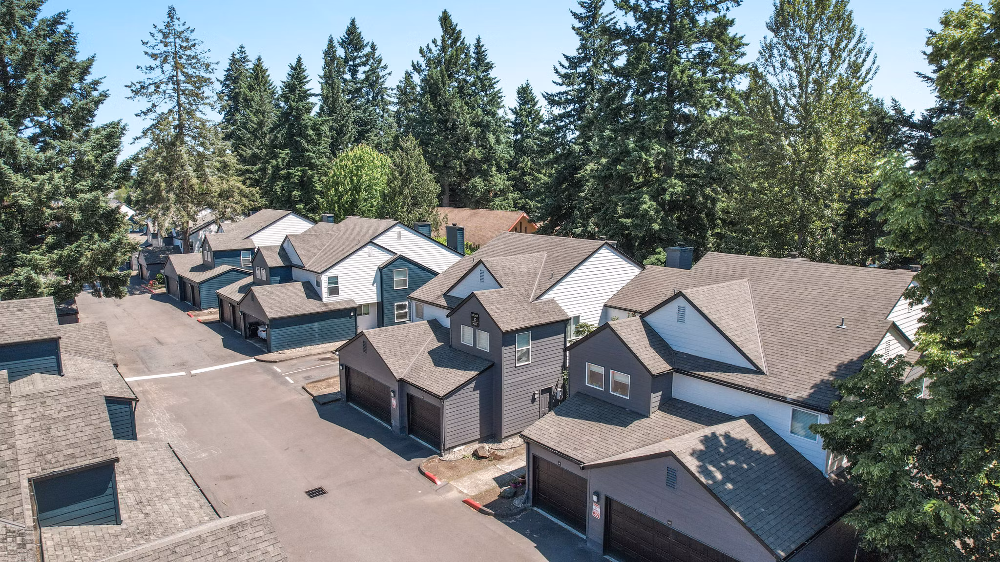 view at Rivercrest Meadows Apartments