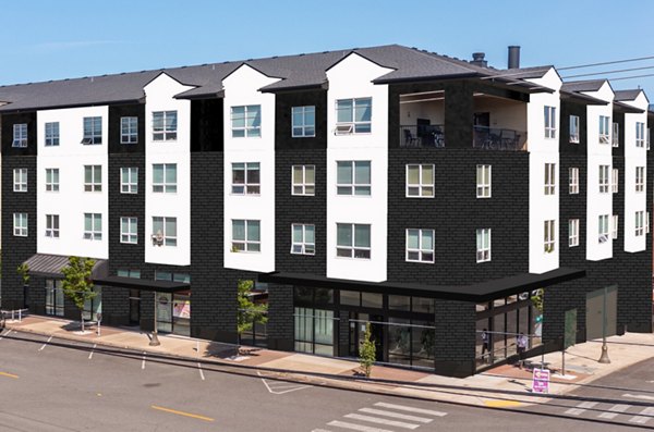 The Felix Apartments: Chic urban high-rise apartments in downtown location