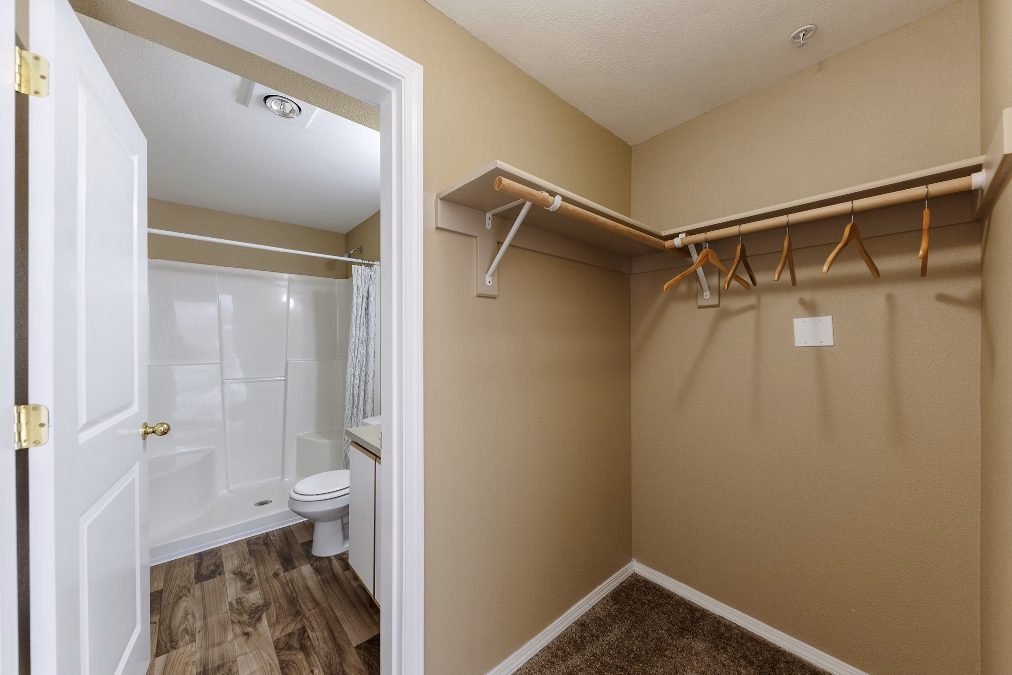 bedroom at Willamette Park Apartments