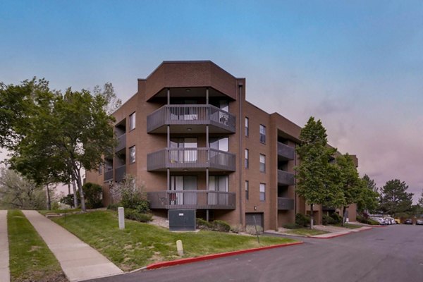 exterior at Alta Springs Apartments 