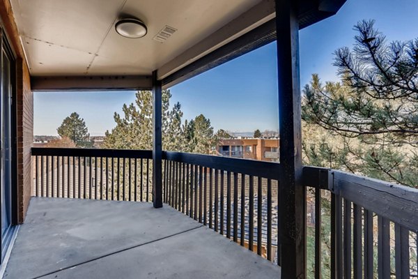 patio at Alta Springs Apartments 