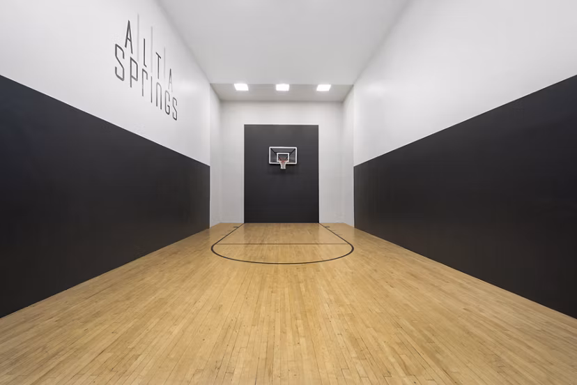 sport court at Alta Springs Apartments