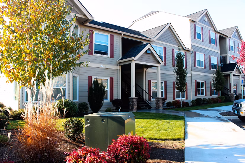 Timberhill Meadows: Luxurious view of modern apartments amidst scenic landscape