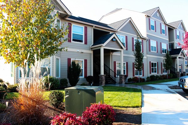 Timberhill Meadows: Luxurious view of modern apartments amidst scenic landscape