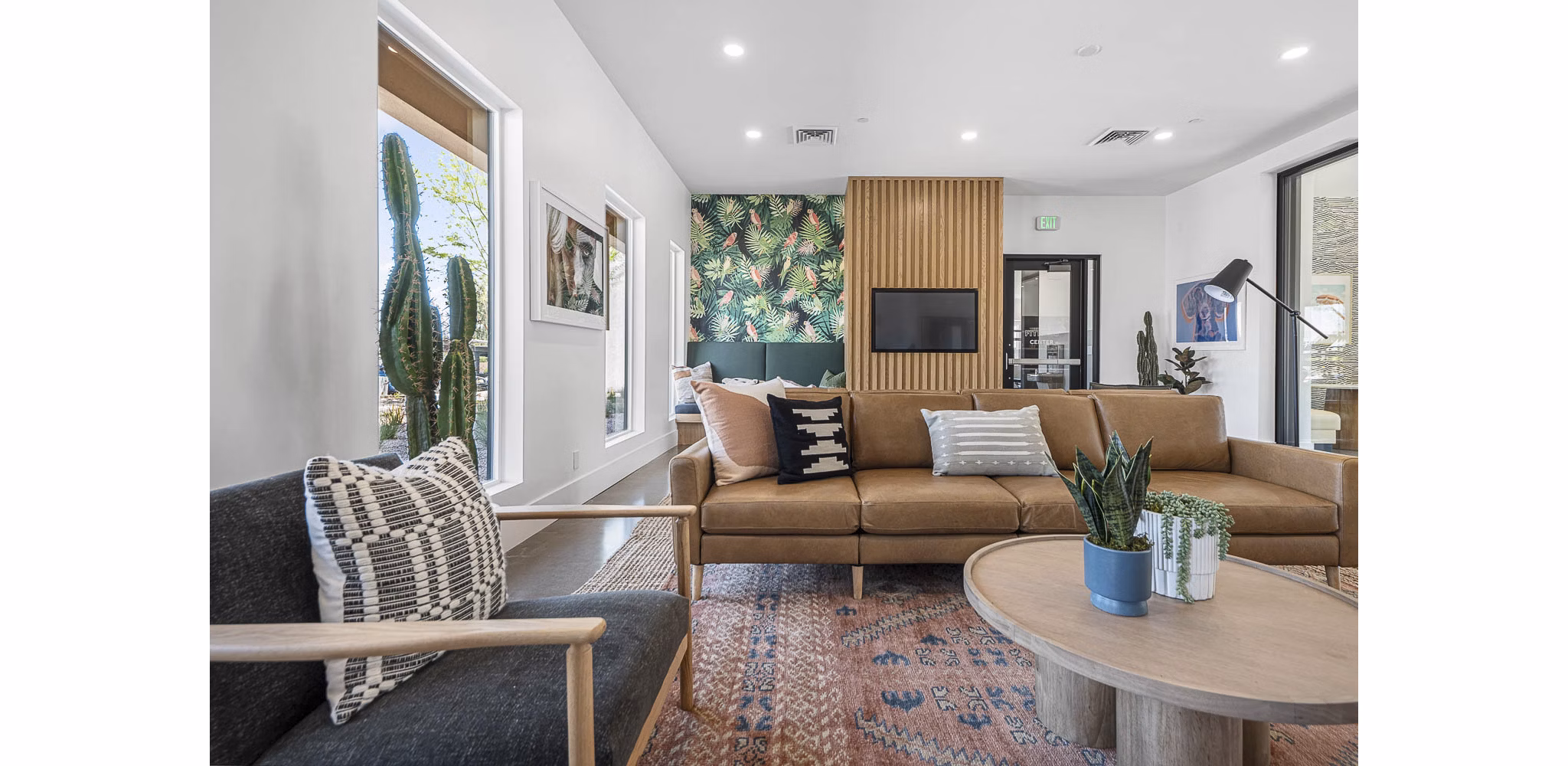 clubhouse at Rockledge Fairways Apartments
