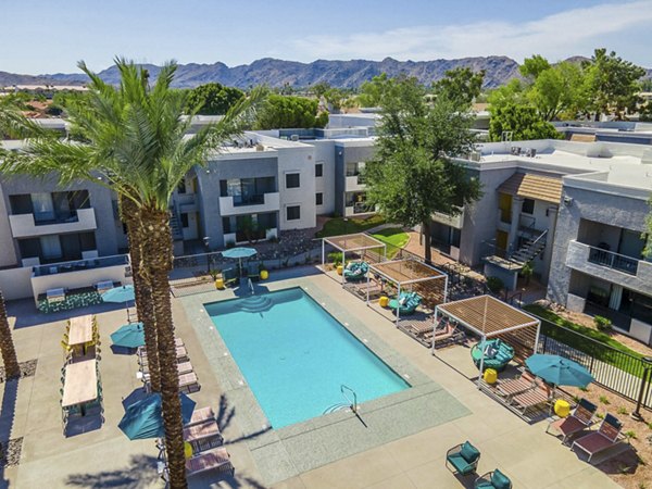 pool at Rockledge Fairways Apartments