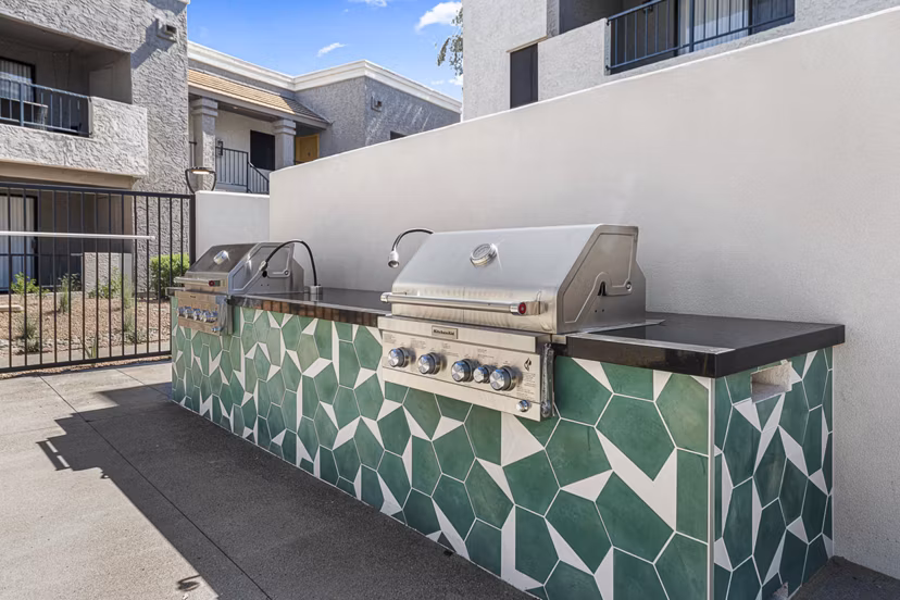 grill area at Rockledge Fairways Apartments