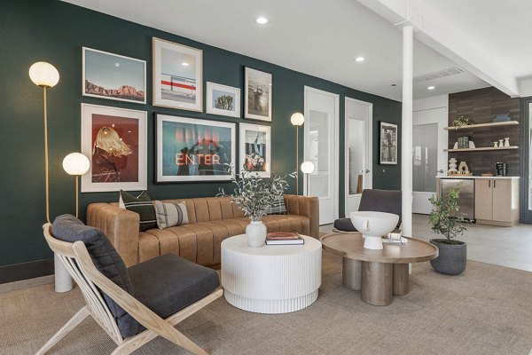 clubhouse at Scottsdale Gateway Phase I Apartments
