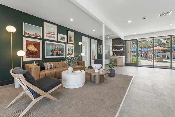 clubhouse at Scottsdale Gateway Phase I Apartments