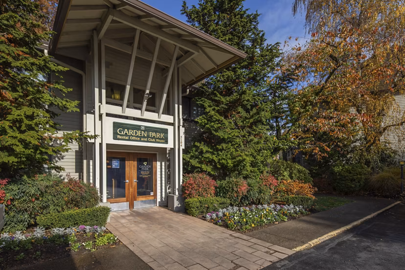 building/exterior at Garden Park Apartments
