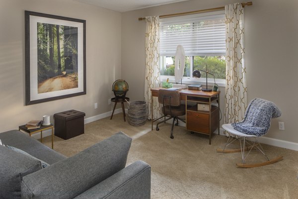 living room at Garden Park Apartments