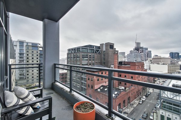 patio at The Louisa Apartments