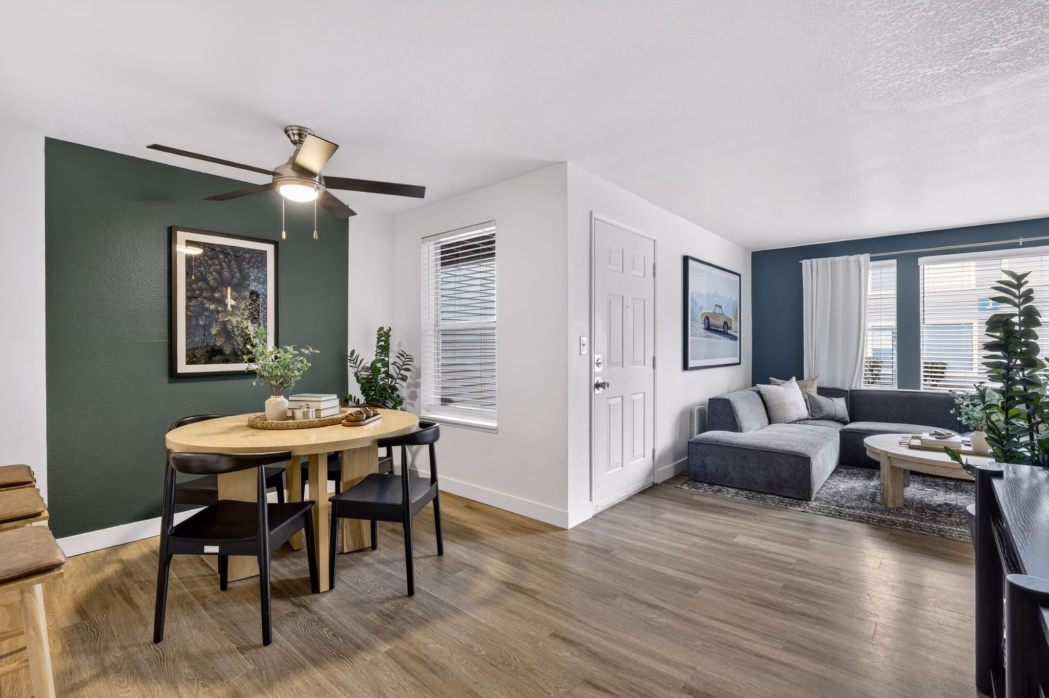 living room at Meadows at Cascade Park Apartments 