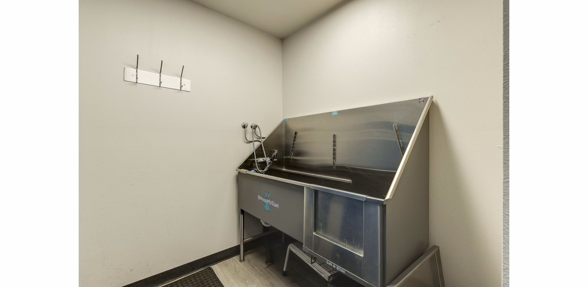 dog wash station at Meadows at Cascade Park Apartments 