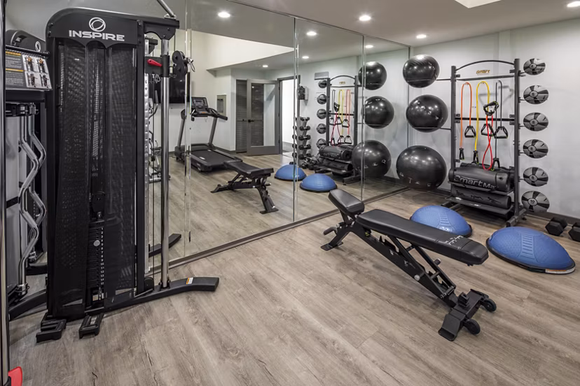 fitness center at Sorrento Bluff Apartments
