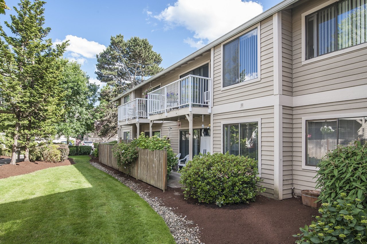 Summerfield Apartments in Tigard Greystar
