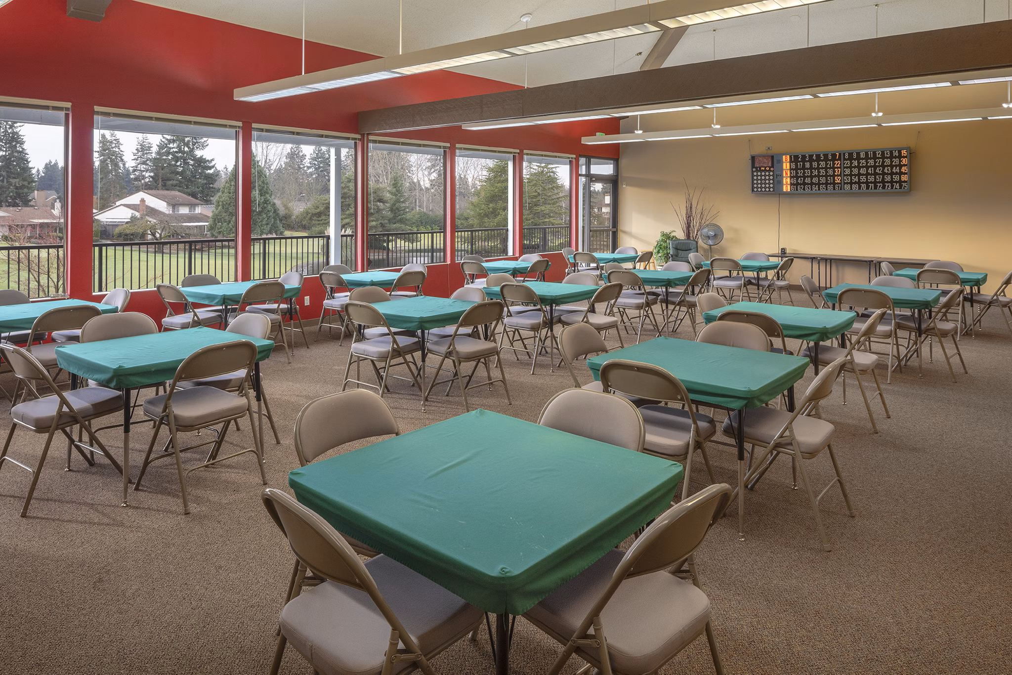Modern meeting facility with ergonomic seating at Summerfield Apartments, ideal for luxury business gatherings and events