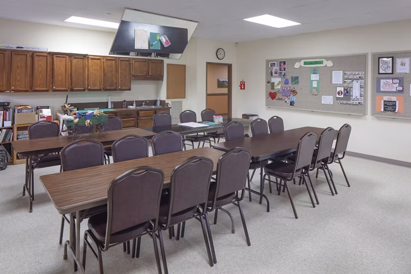 Meeting facility ideal for conferences at Summerfield Apartments: equipped with modern technology and spacious seating for events and gatherings