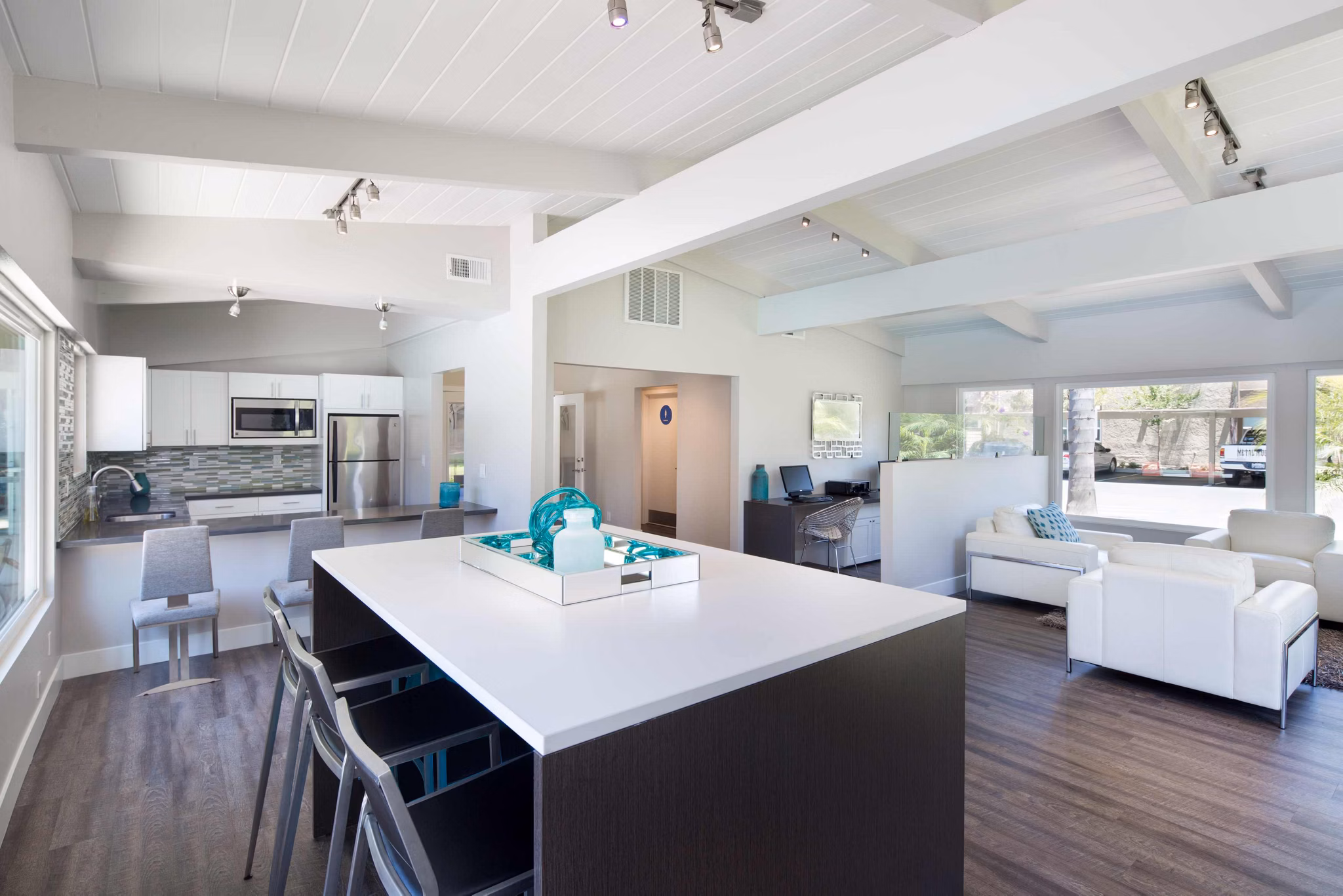 clubhouse at The Grove Apartments