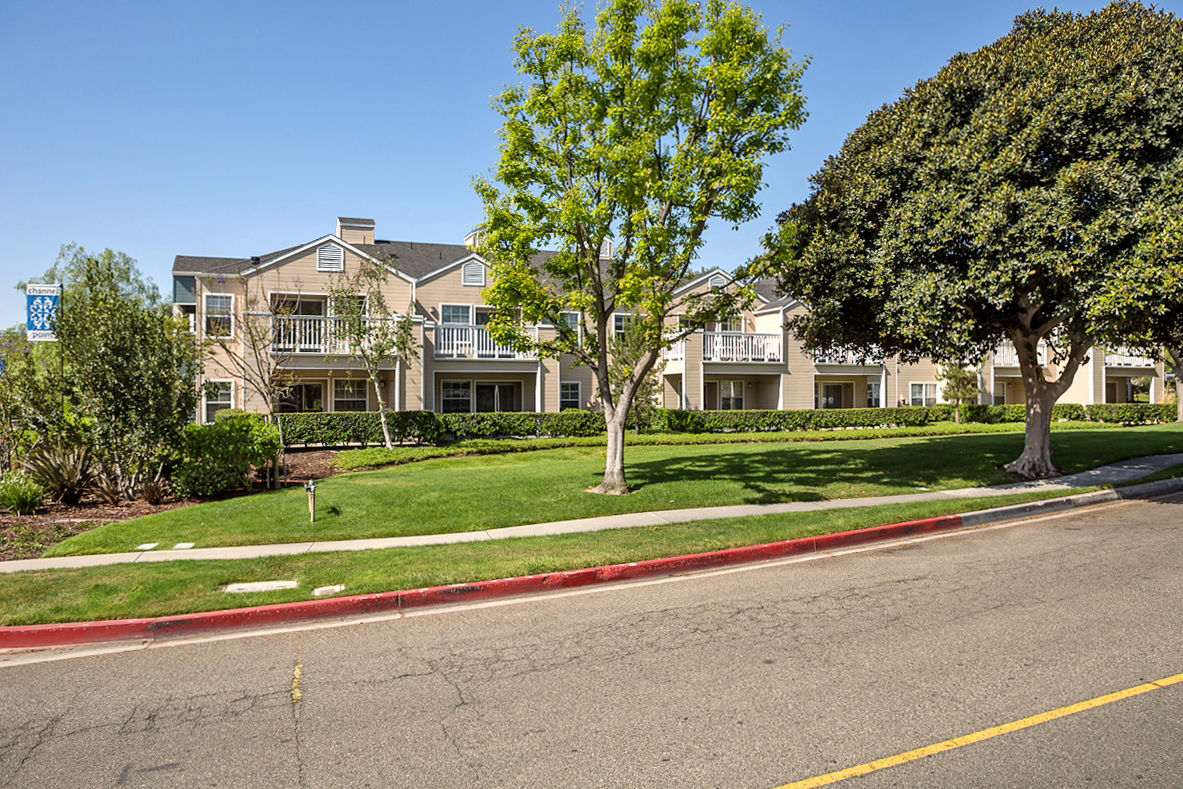 Channel Point Apartments Long Beach Ca 2 of 12