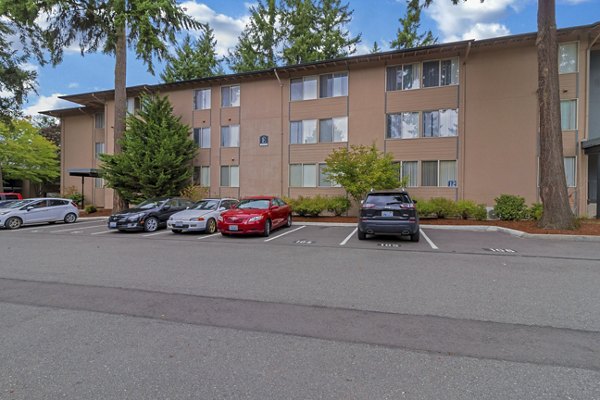 exterior at Bellepark East Apartments 