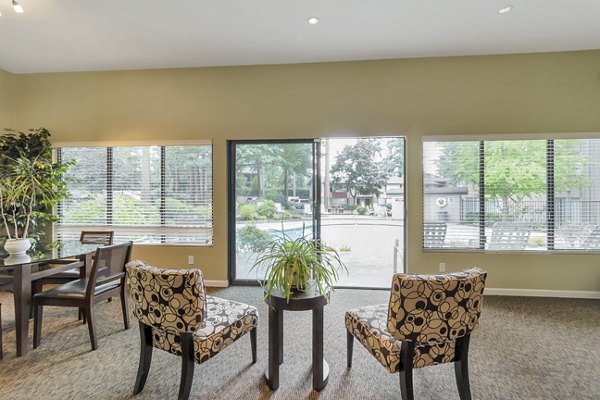 living room at Bellepark East Apartments 