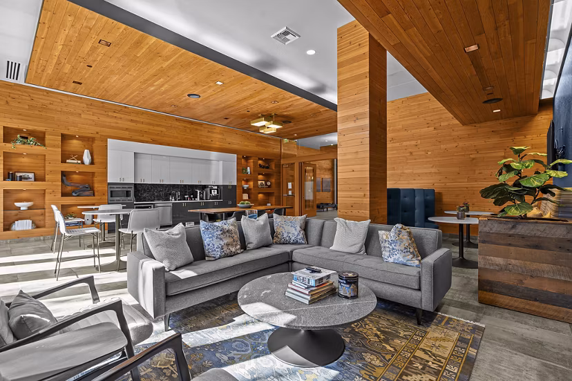 clubhouse at Franklin Ide Apartments