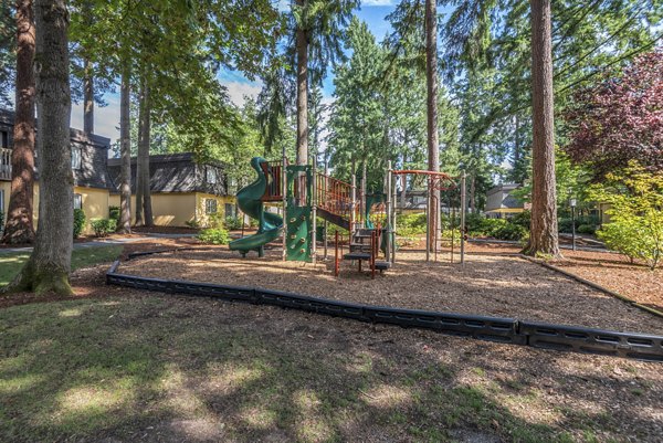 recreational area at Woodside East Apartments 