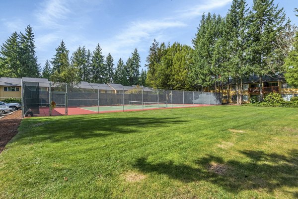 recreational area at Woodside East Apartments 