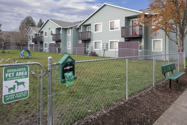 dog park at Creekside Apartments