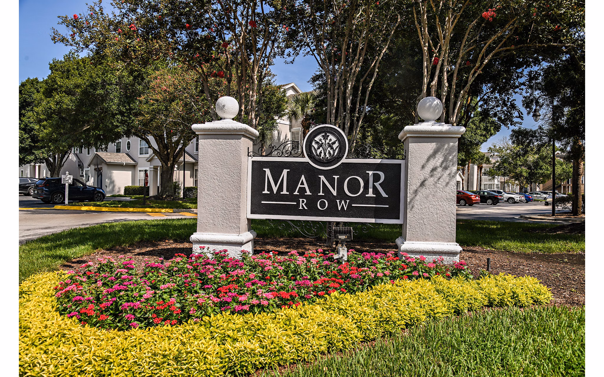 SIGNAGE at Belmont Apartments