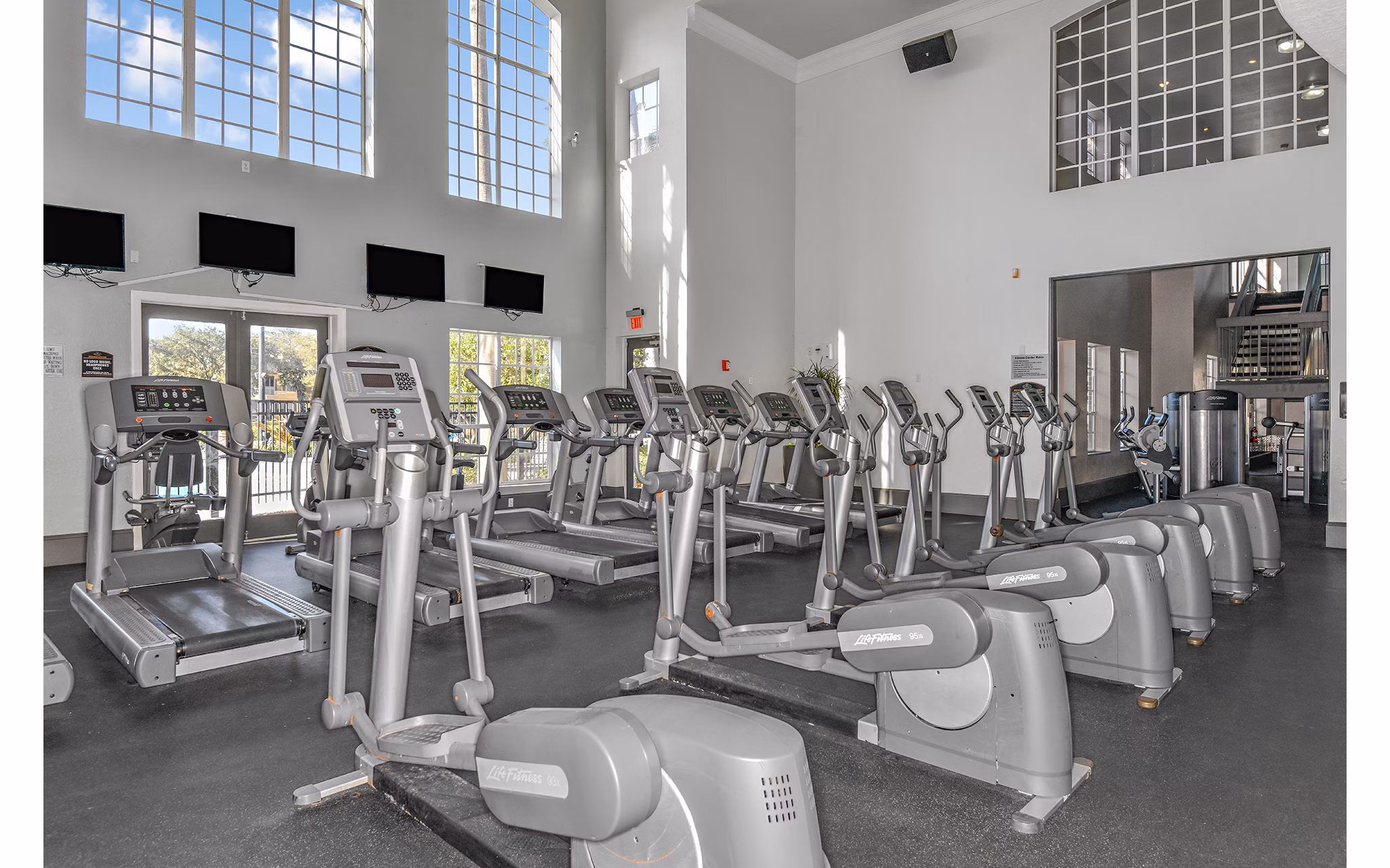 Fitness Center at Park Central Apartments   Manor Row 