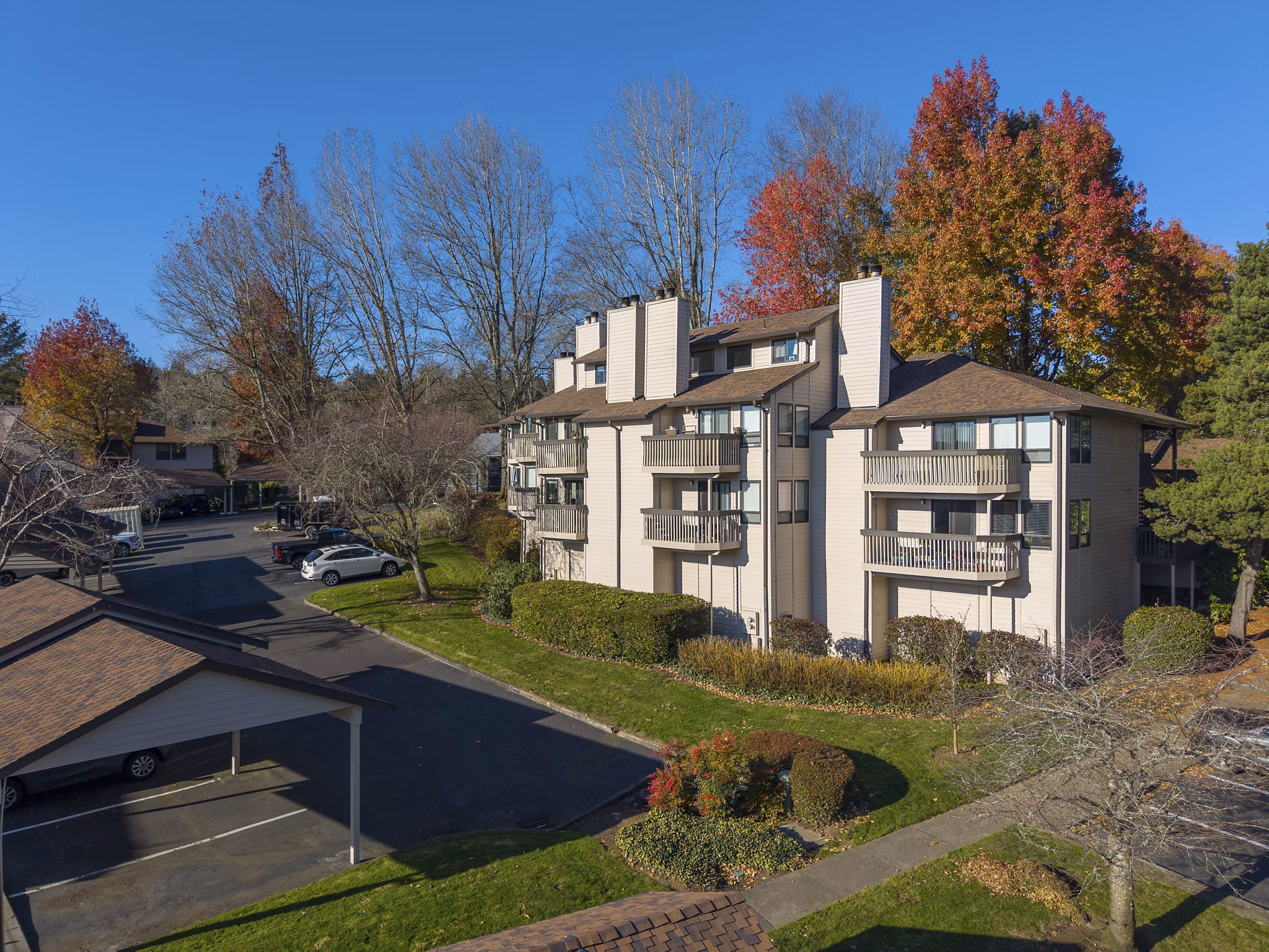 building at Parkridge I Apartments