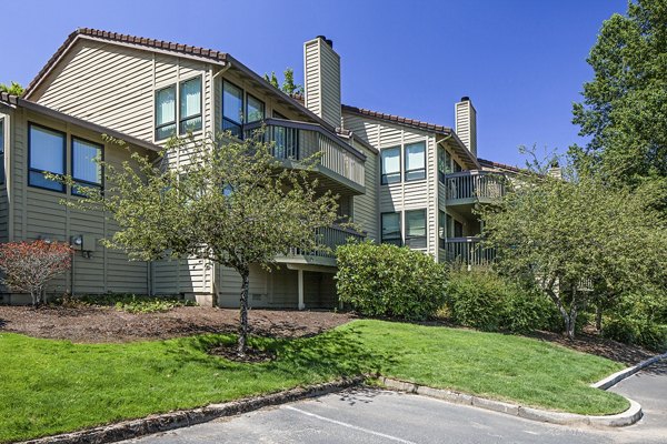 Parkridge Apartments: Elegant of luxury apartments in a serene residential setting