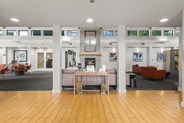 clubhouse at Parkridge I Apartments