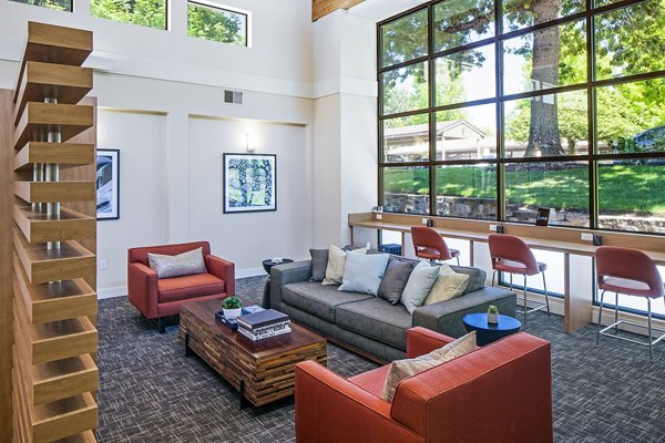 clubhouse/lobby at Parkridge Apartments