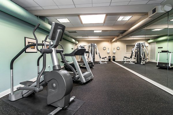 fitness center at Parkridge Apartments