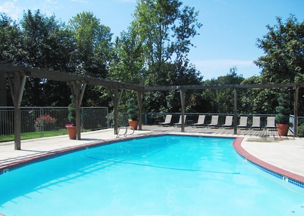 pool at Parkridge Apartments

