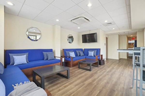 Clubhouse with modern amenities at AQ Rittenhouse Apartments, offering luxury living in Philadelphia