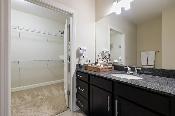 Luxurious bathroom with modern fixtures at Parkside Place Apartments