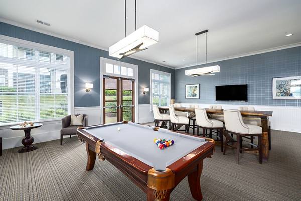 game room at Parkside Place Apartments