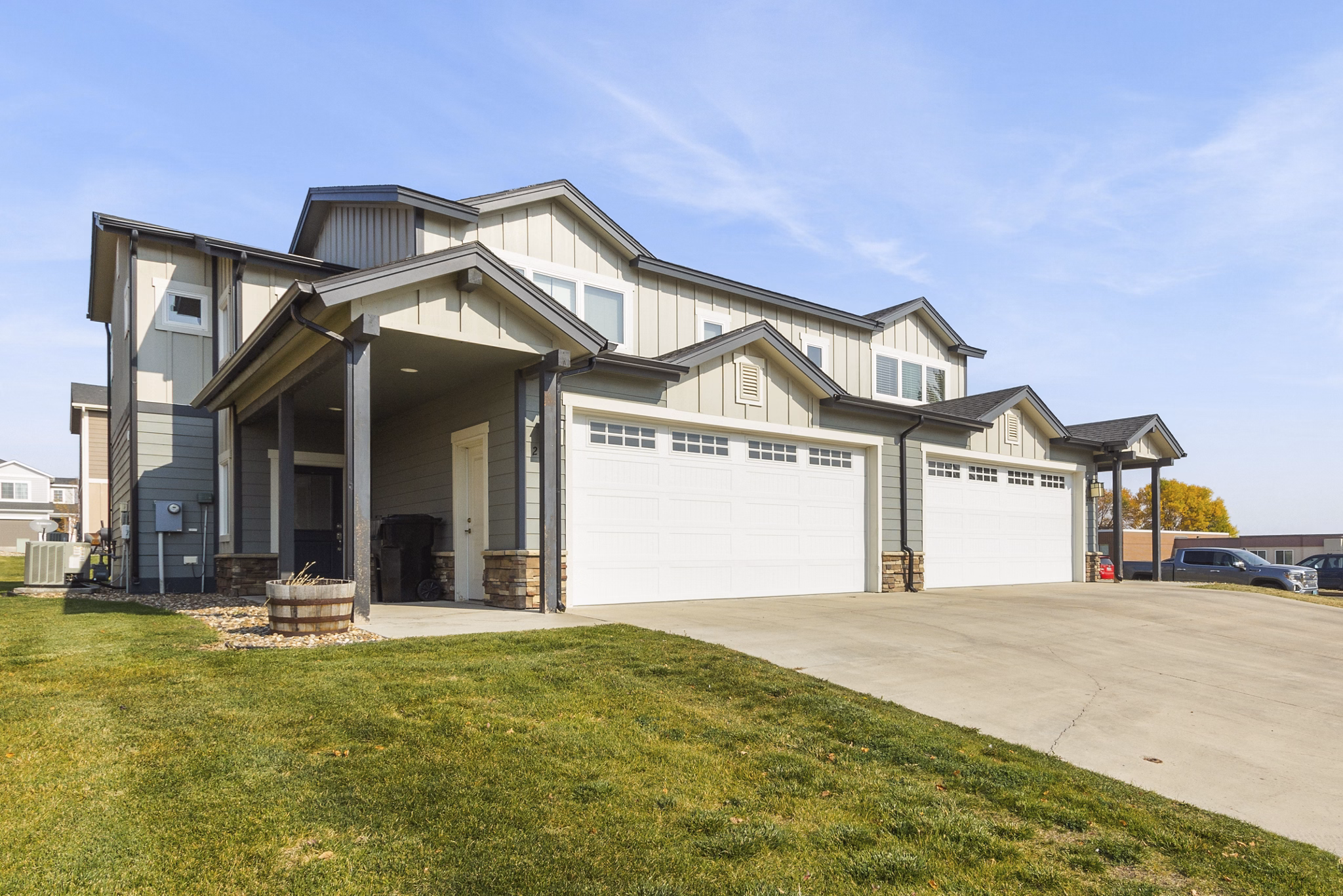 Property images of Creekstone Twin Homes