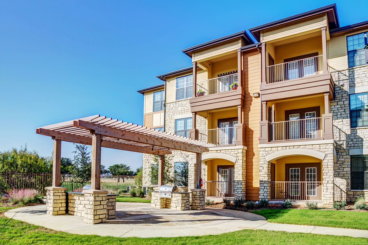 Dalian Monterrey Village Apartments San Antonio Tx 2 of 12