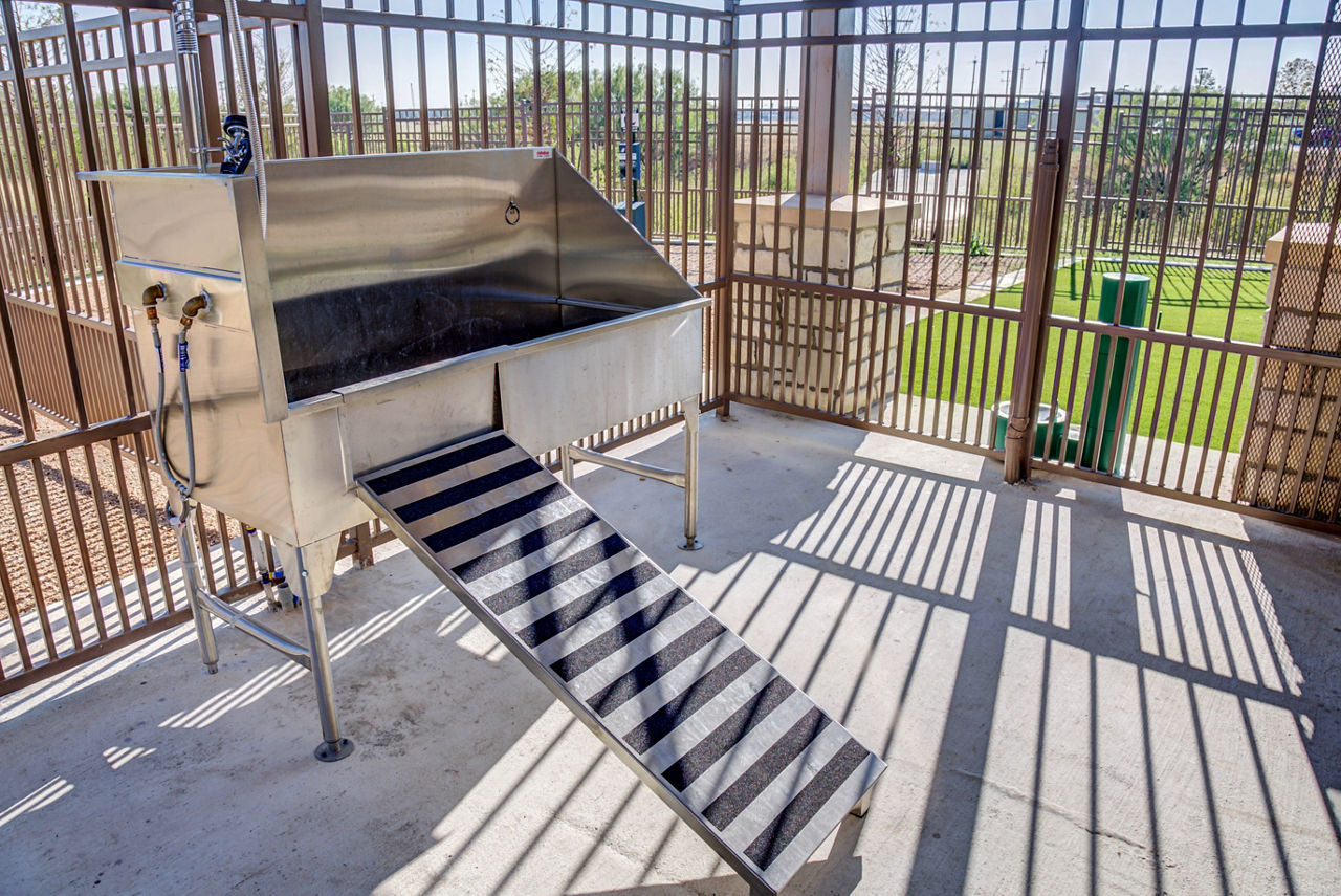 Pet wash at Dalian Monterrey Village Apartments