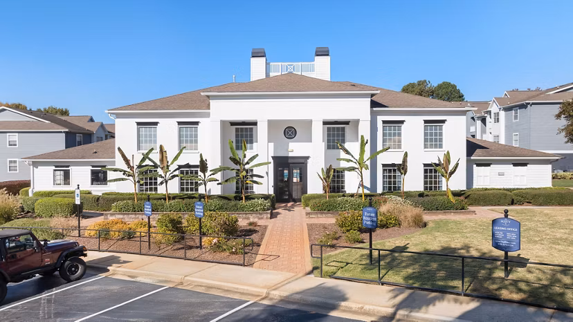 exterior at The Riley Apartments 