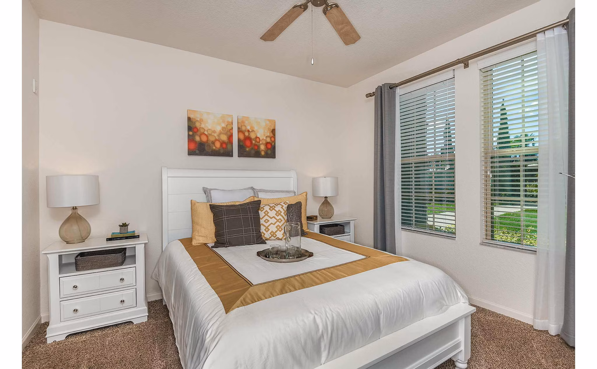 bedroom at The Vineyards at Hammock Ridge Apartments 